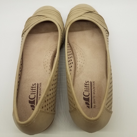 New Cliffs Flat by White mountain - Picture 4 of 6